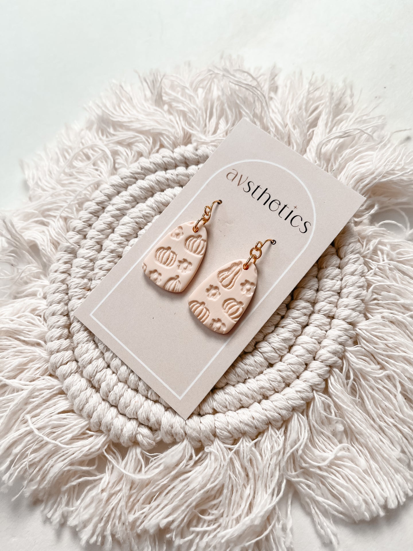 Pumpkin Meadow - Pointed Arch